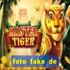 foto fake de menina cabelo cacheado