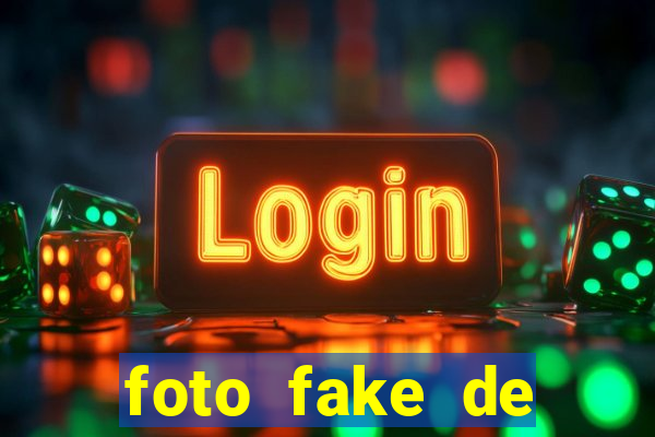 foto fake de menina cacheada