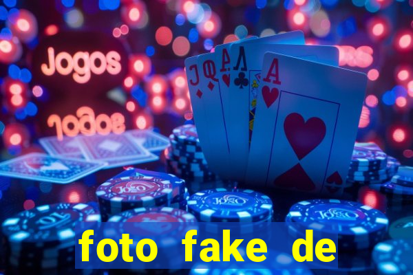 foto fake de menina cacheada