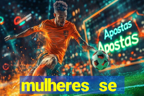 mulheres se exibindo ao vivo